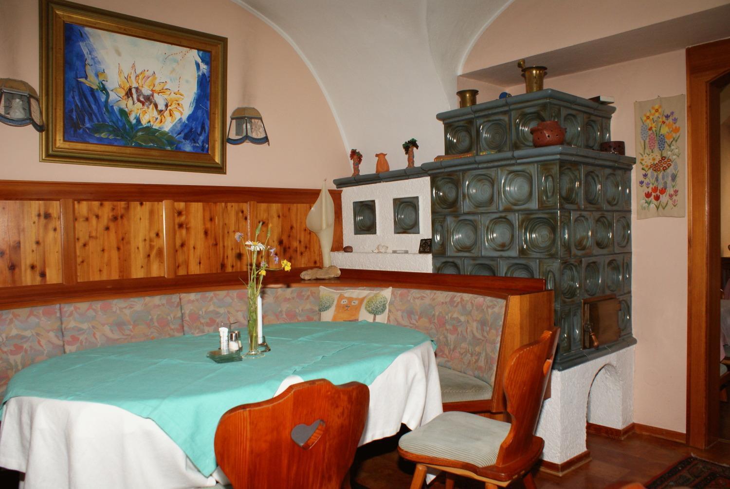 Fruehstueckspension "Schlosswirt" Ossiach Exterior photo