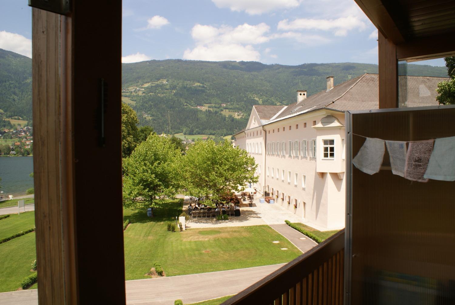 Fruehstueckspension "Schlosswirt" Ossiach Exterior photo